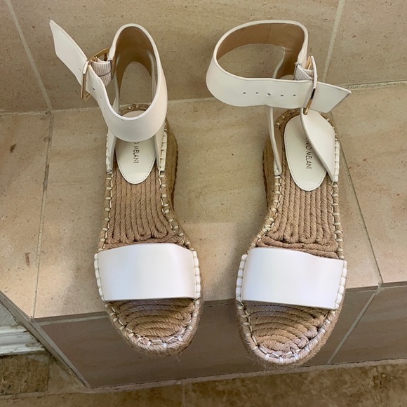 ANTONIO MELANI Shoes - Antonio melani wedge sandals 7.5